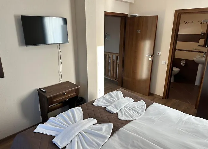 River Üdülőközpont *